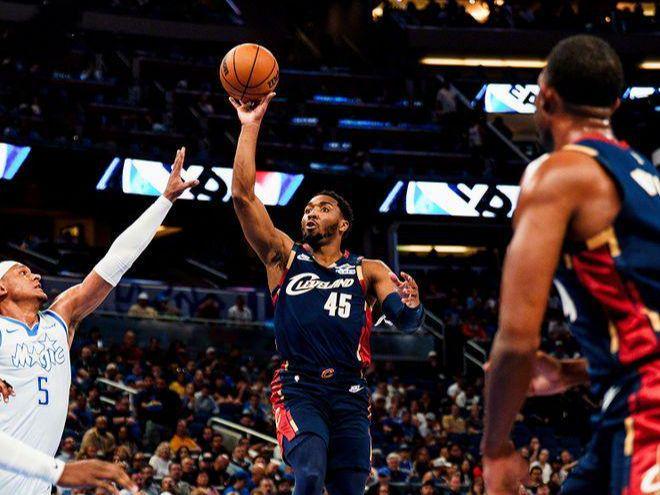 华体会赛事团队-骑士送魔术5连胜！“哈基米”合砍55分成无用功 6人上双露1短板